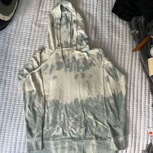 adorable blue tie-dye hoodie! from ocean drive